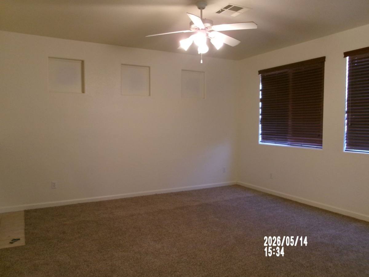 House for rent at 8728 High Ridge Dr, Bakersfield, CA 93313