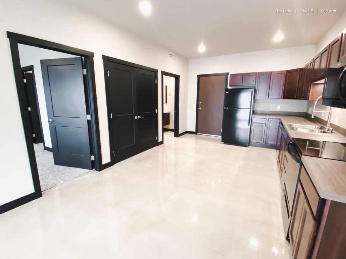 Apartment for rent at 10 N Broadway, Watertown, SD 57201