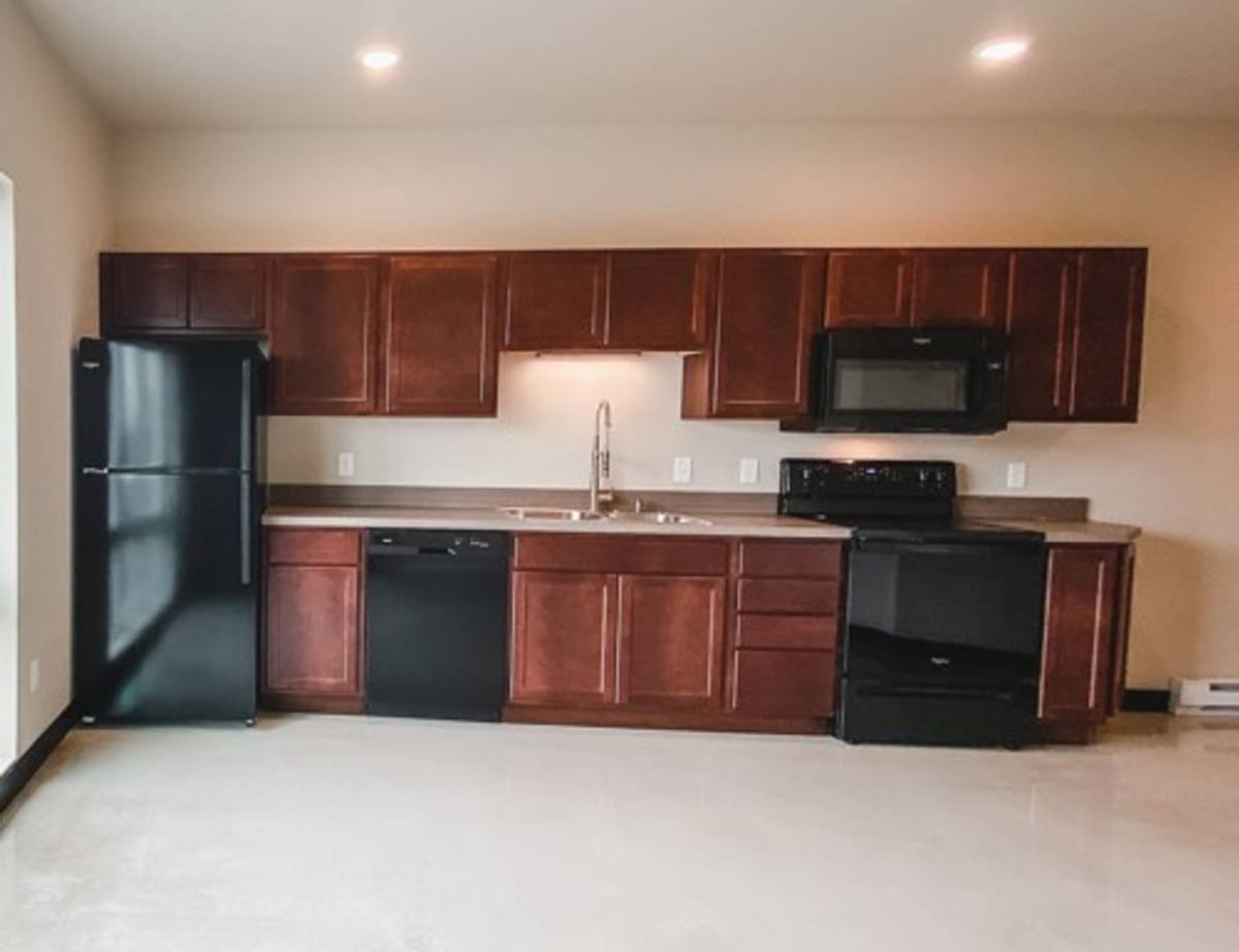 Apartment for rent at 10 N Broadway, Watertown, SD 57201