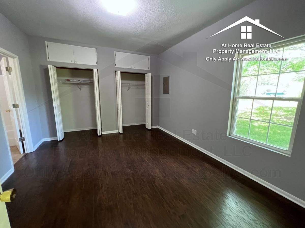 Townhouse for rent at 997 Boulder Court, Fulton, MO 65251