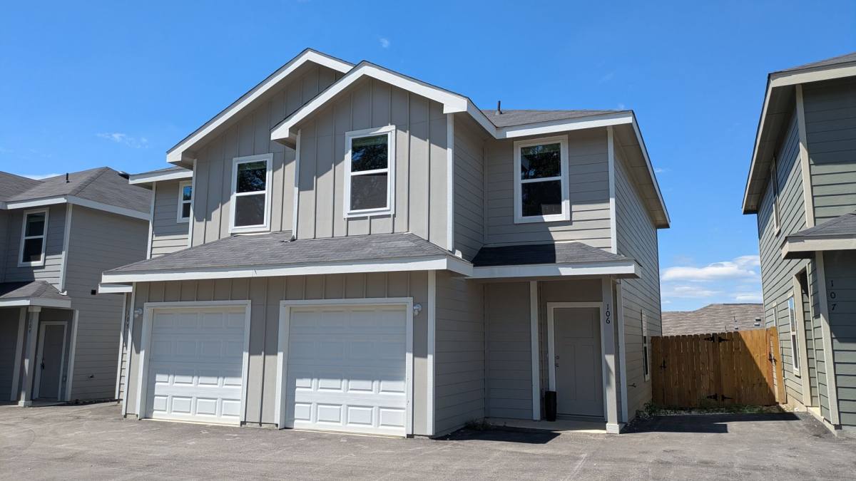 Townhouse for rent at 5330 Lisa Point, Converse, TX 78109
