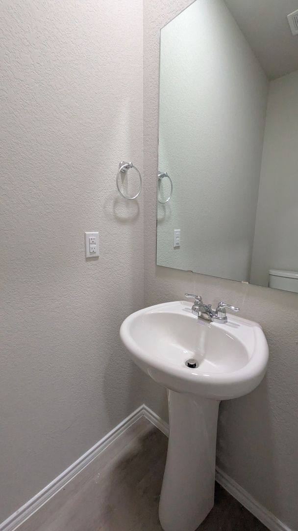Townhouse for rent at 5330 Lisa Point, Converse, TX 78109