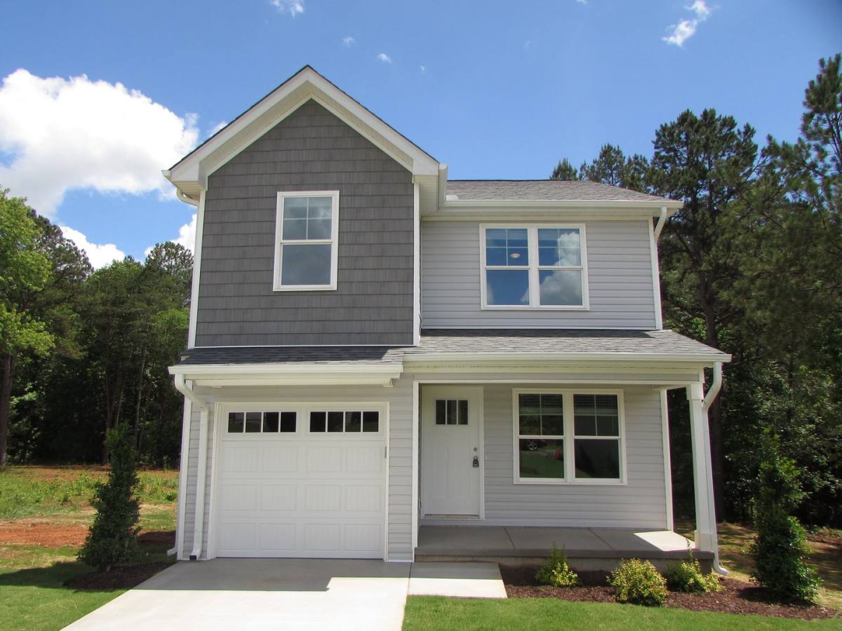 House for rent at 111 Dorchester Lane, Troutman, NC 28166