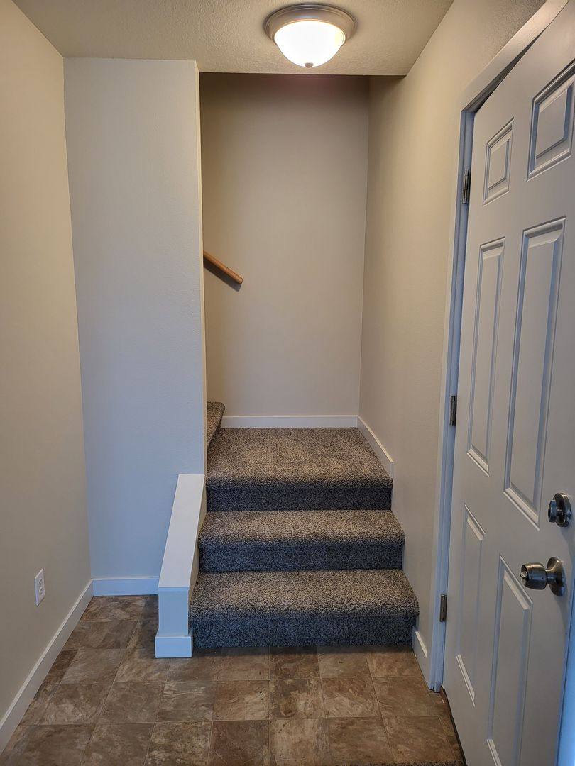 Apartment for rent at 269 20th Ave, Longview, WA 98632