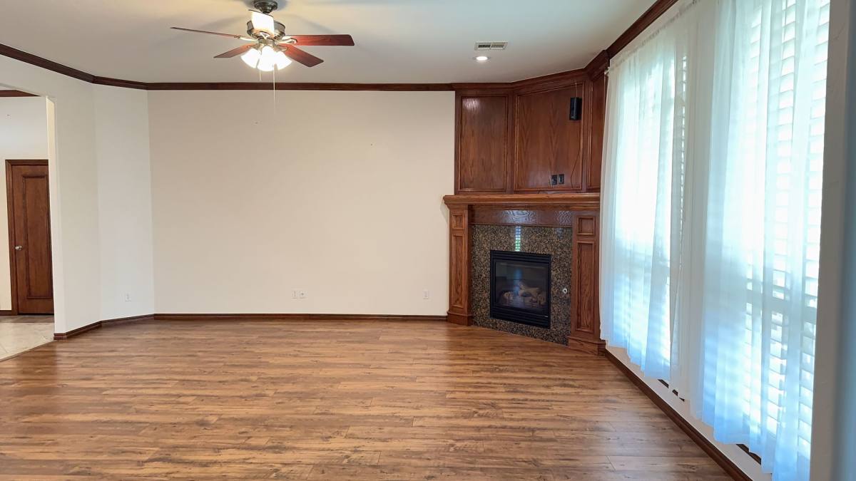 House for rent at 9200 Stacy Lynn Lane, Yukon, OK 73099