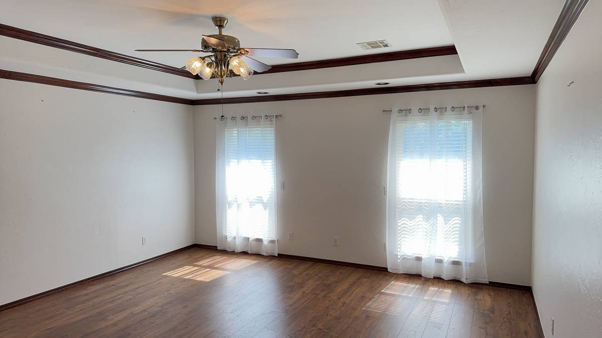 House for rent at 9200 Stacy Lynn Lane, Yukon, OK 73099