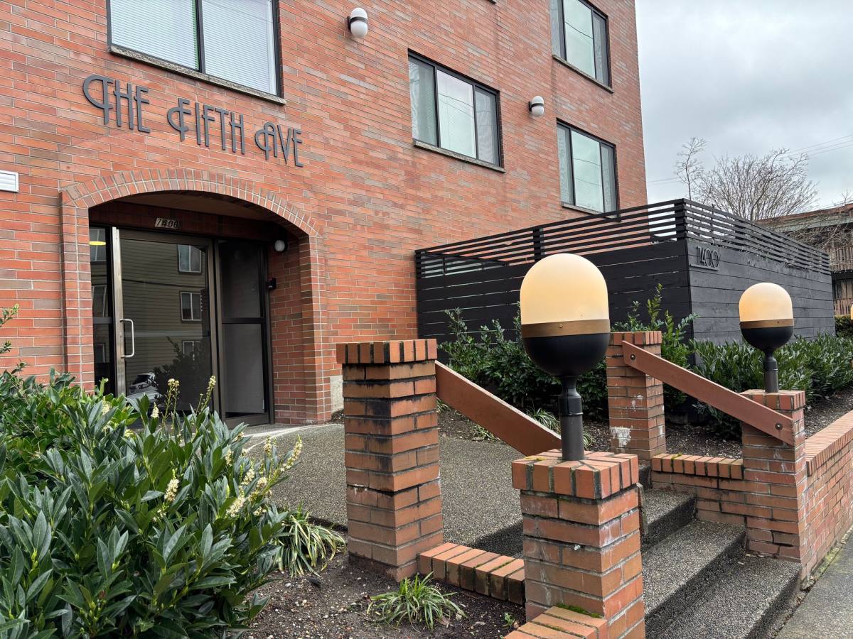 Apartment for rent at 7400 5th Ave NE, Seattle, WA 98115