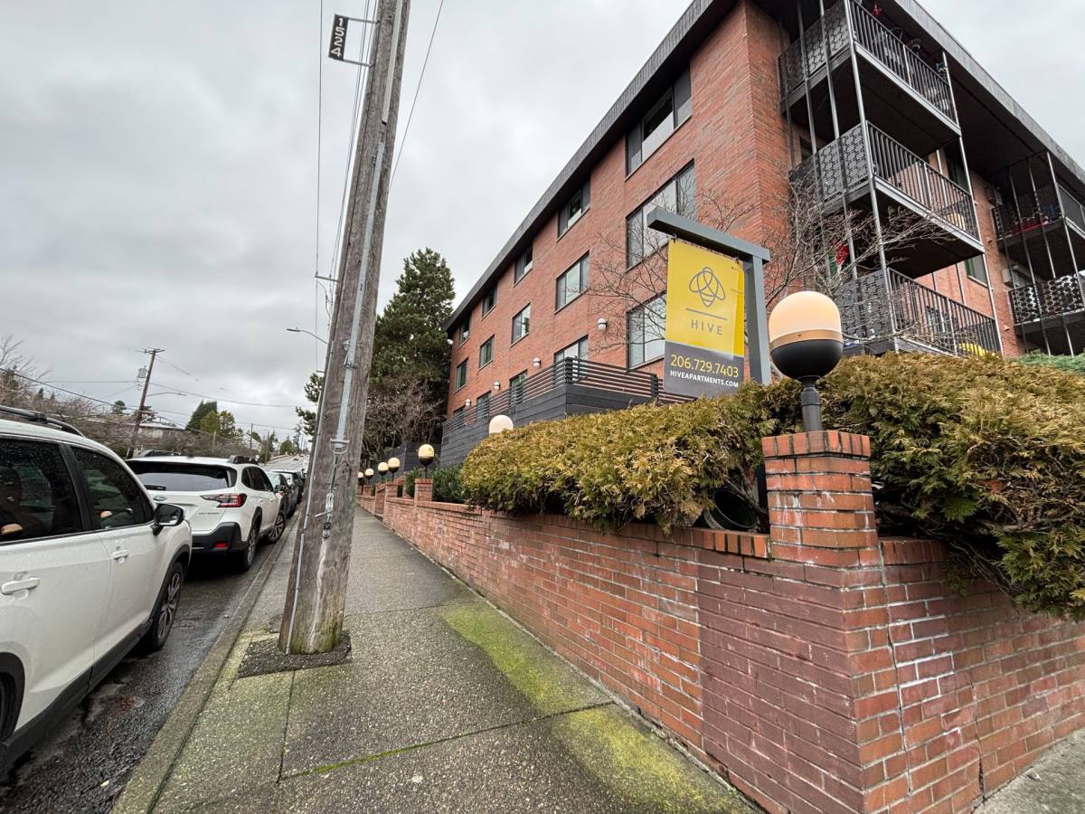 Apartment for rent at 7400 5th Ave NE, Seattle, WA 98115