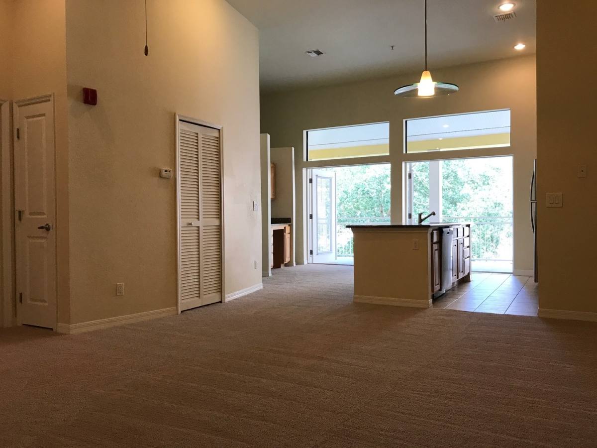 Apartment for rent at 4884 New Broad St, Orlando, FL 32814