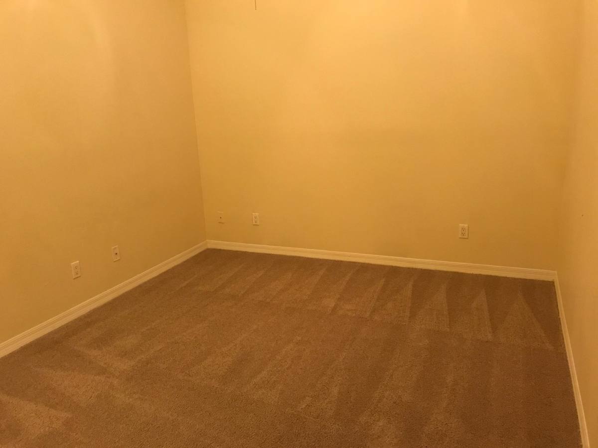 Apartment for rent at 4884 New Broad St, Orlando, FL 32814