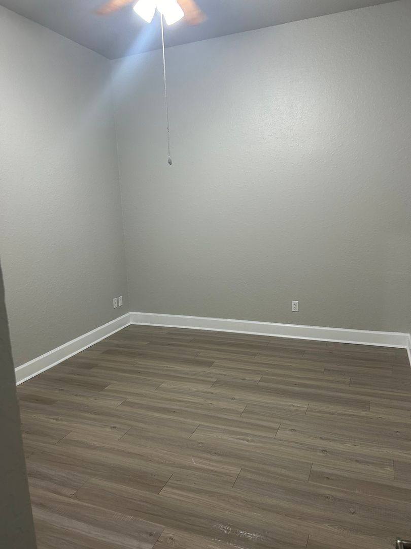 Apartment for rent at 4887 New Broad St, Orlando, FL 32814