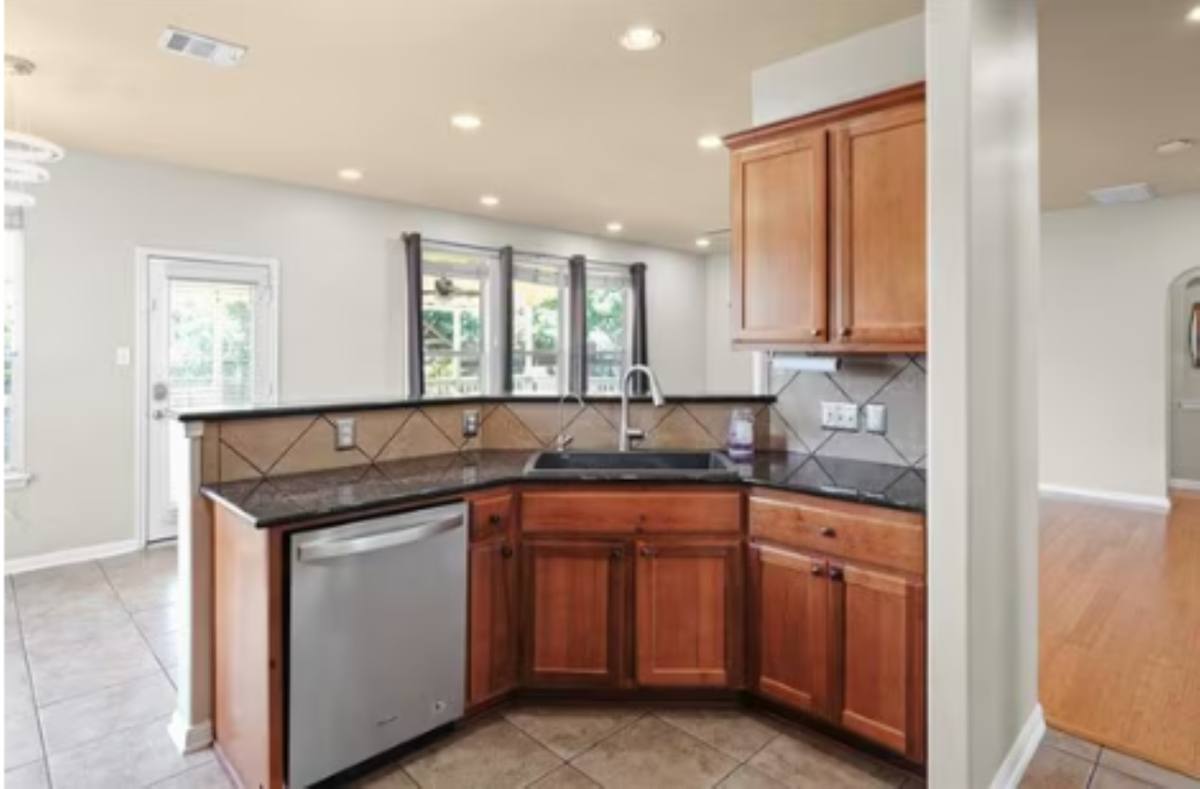 House for rent at 303 Payne Stewart Dr, Round Rock, TX 78664