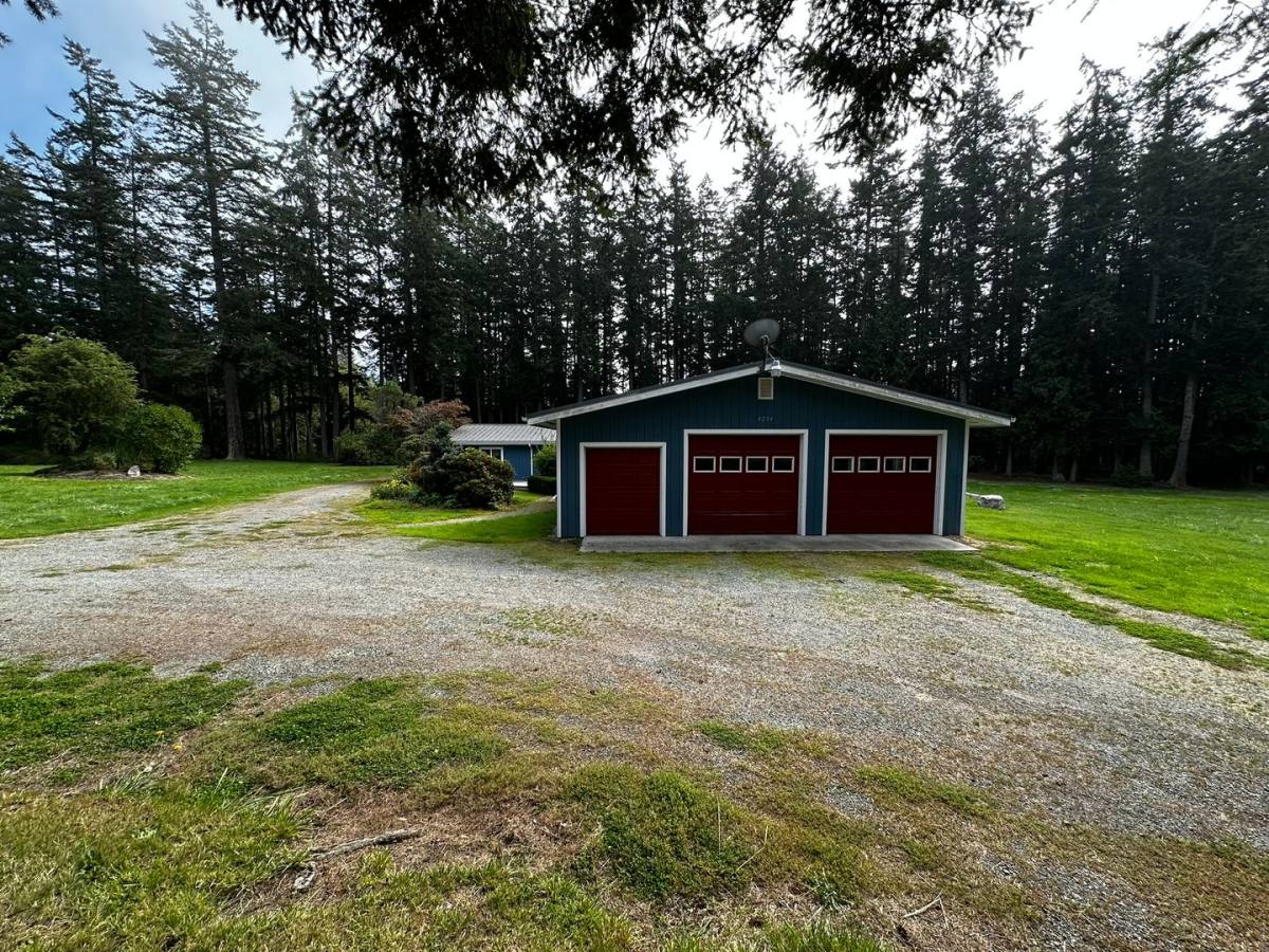 House for rent at 4204 Sharpe Rd, Anacortes, WA 98221