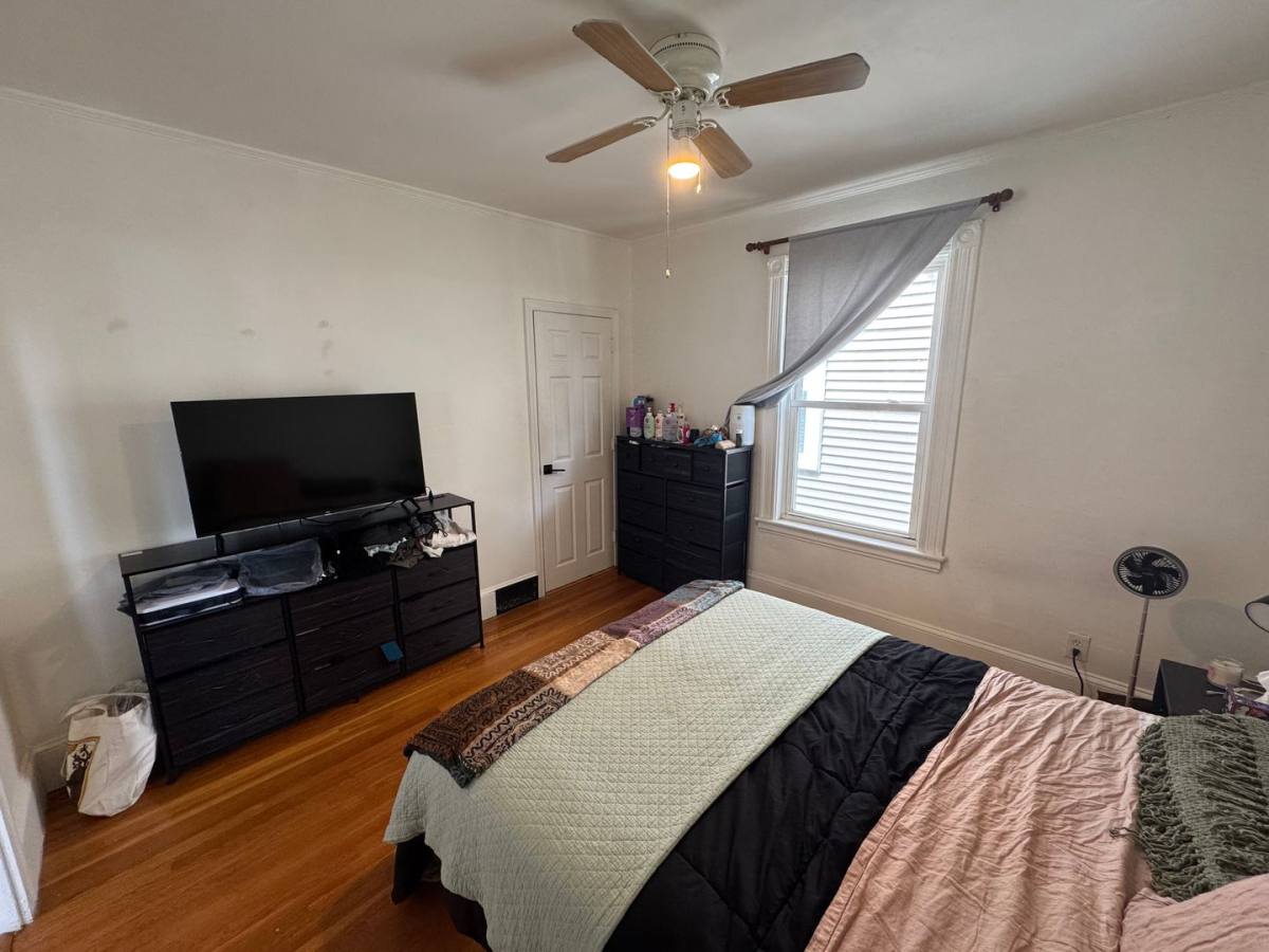 Apartment for rent at 18 Blaisdell St, Haverhill, MA 01832