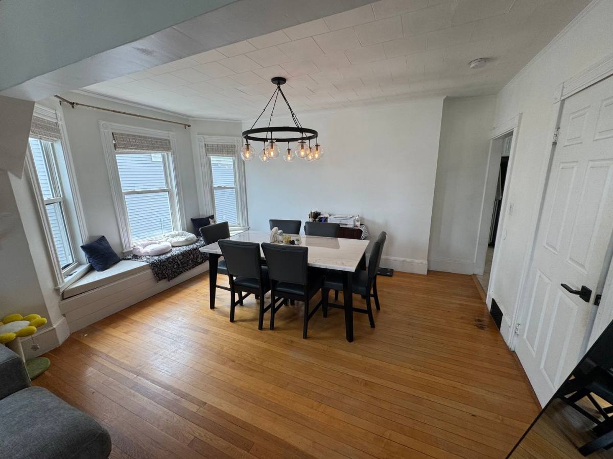 Apartment for rent at 18 Blaisdell St, Haverhill, MA 01832