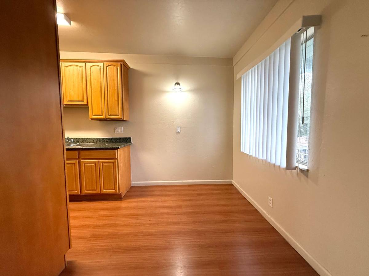 Apartment for rent at 1047 Rich Ave, Mountain View, CA 94040