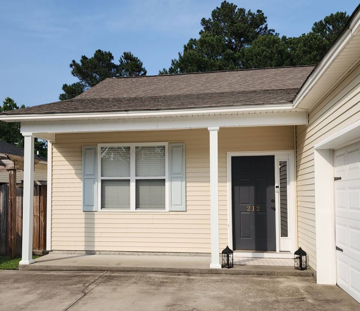 House for rent at 212 Sand Pebble Dr SE, Leland, NC 28451