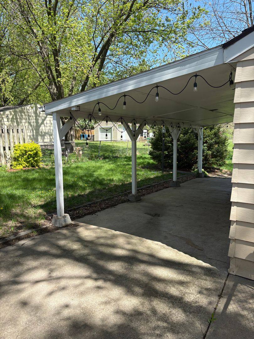 House for rent at 1139 Oregon St, Waterloo, IA 50701