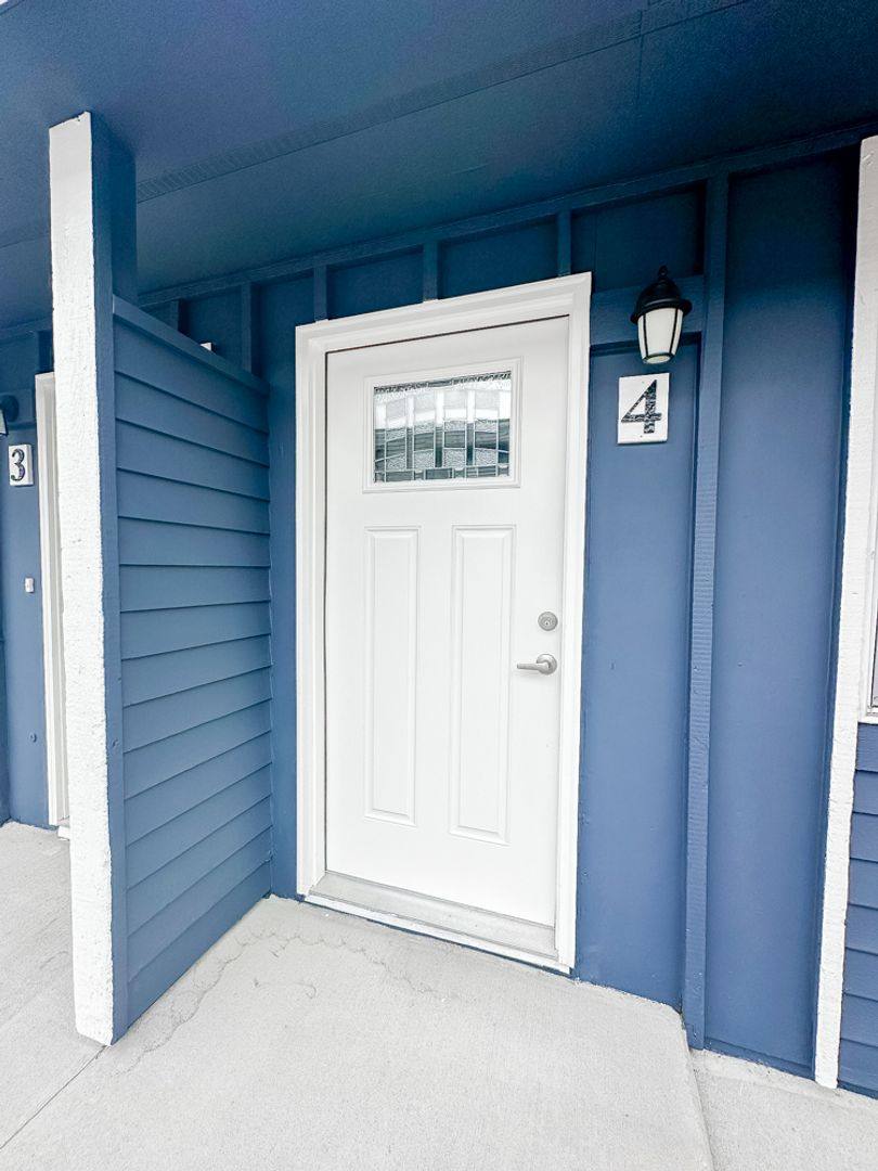 Apartment for rent at 4142-4166 State St, Salem, OR 97301