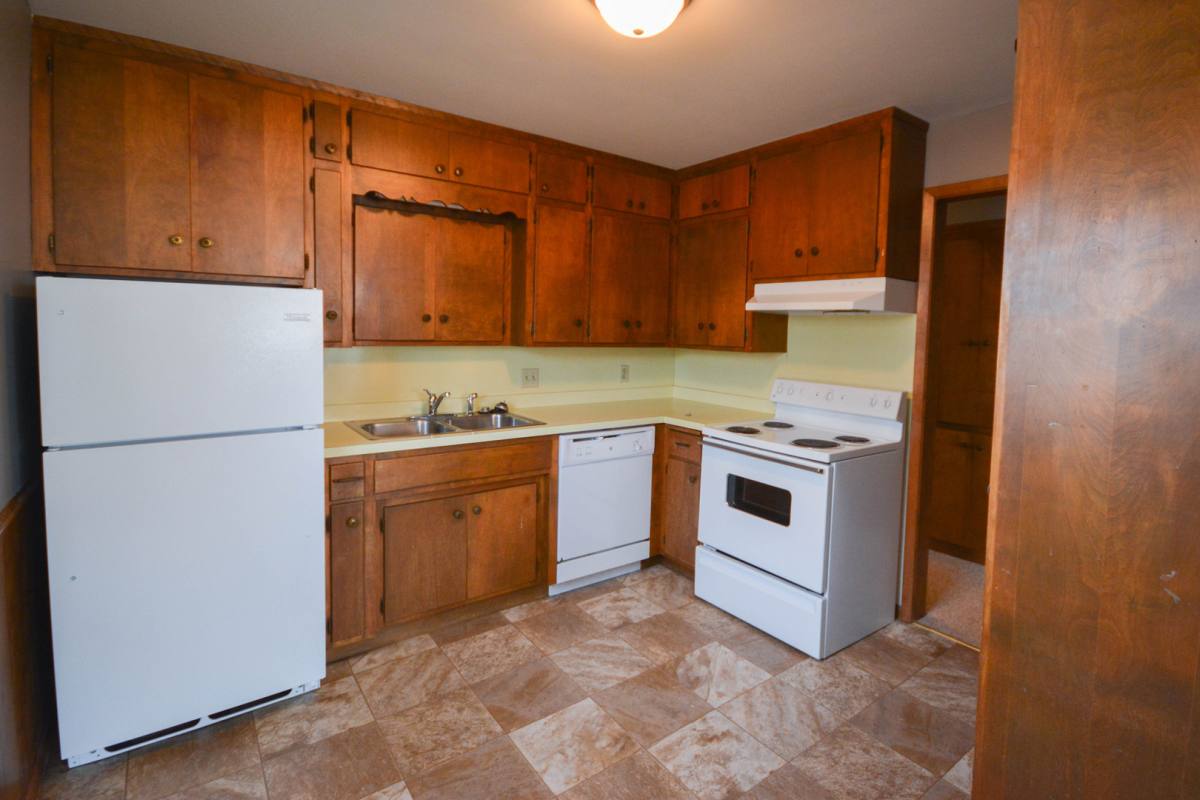 Apartment for rent at 1725 40th St NW, Rochester, MN 55901