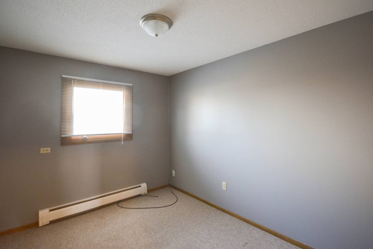 Apartment for rent at 1725 40th St NW, Rochester, MN 55901