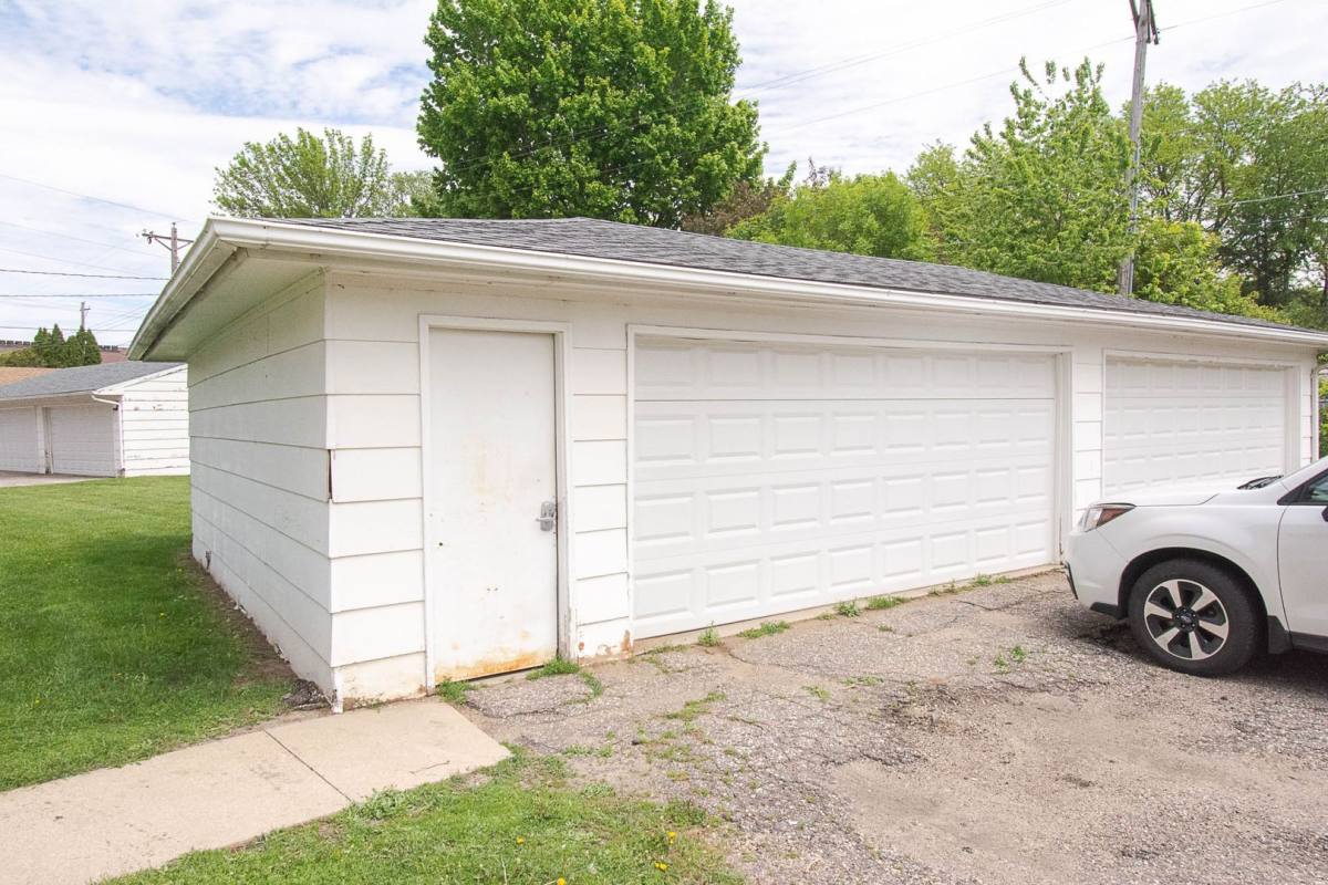 Apartment for rent at 1725 40th St NW, Rochester, MN 55901