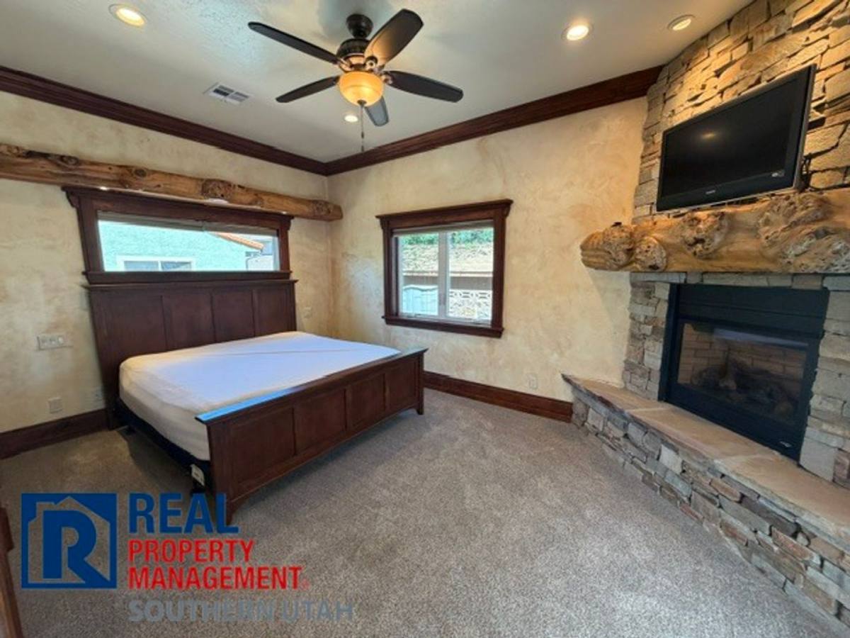 House for rent at 805 Larkspur Rd, Saint George, UT 84790