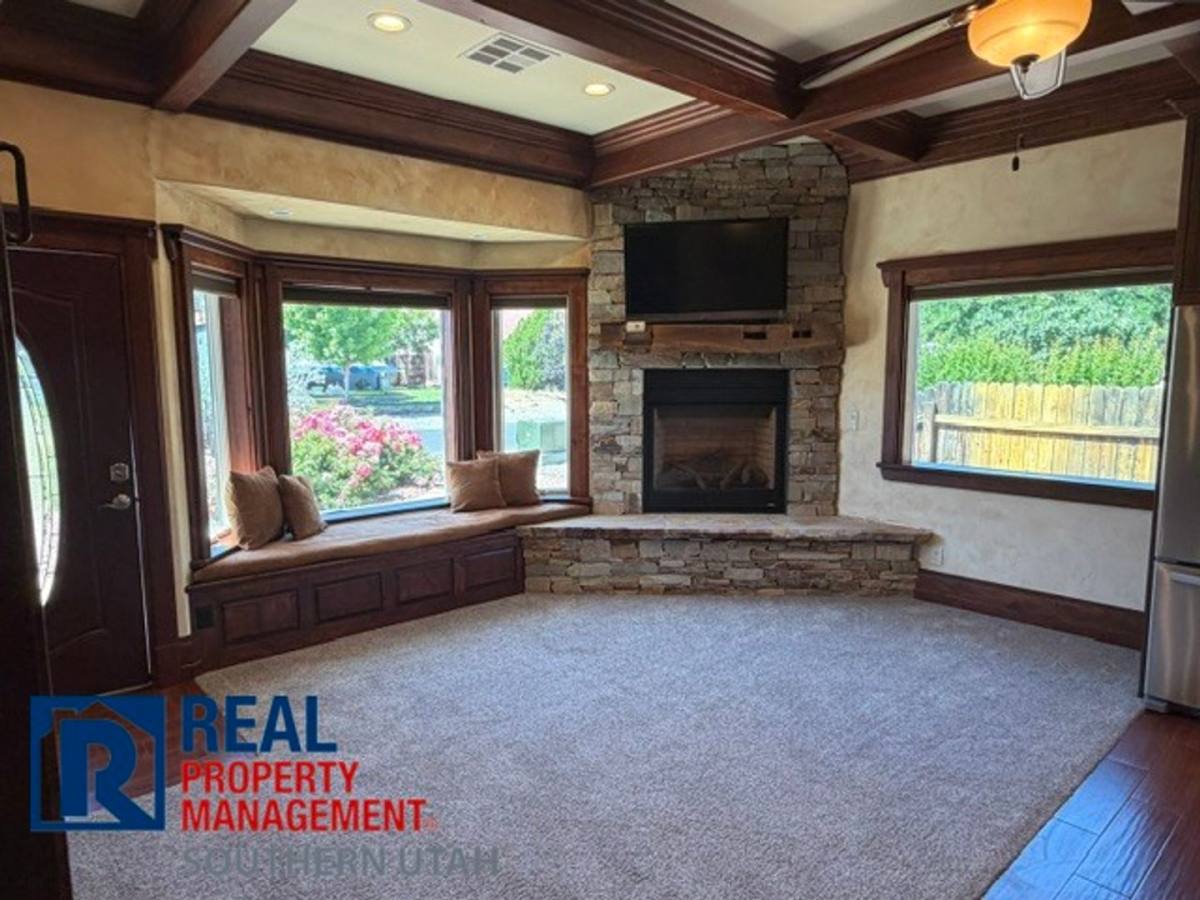 House for rent at 805 Larkspur Rd, Saint George, UT 84790