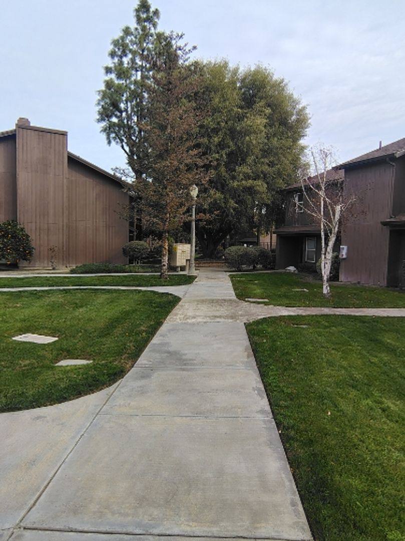 Apartment for rent at 1852-1978 Whitley Ave 1943-1965 Preston Way, Corcoran, CA 93212