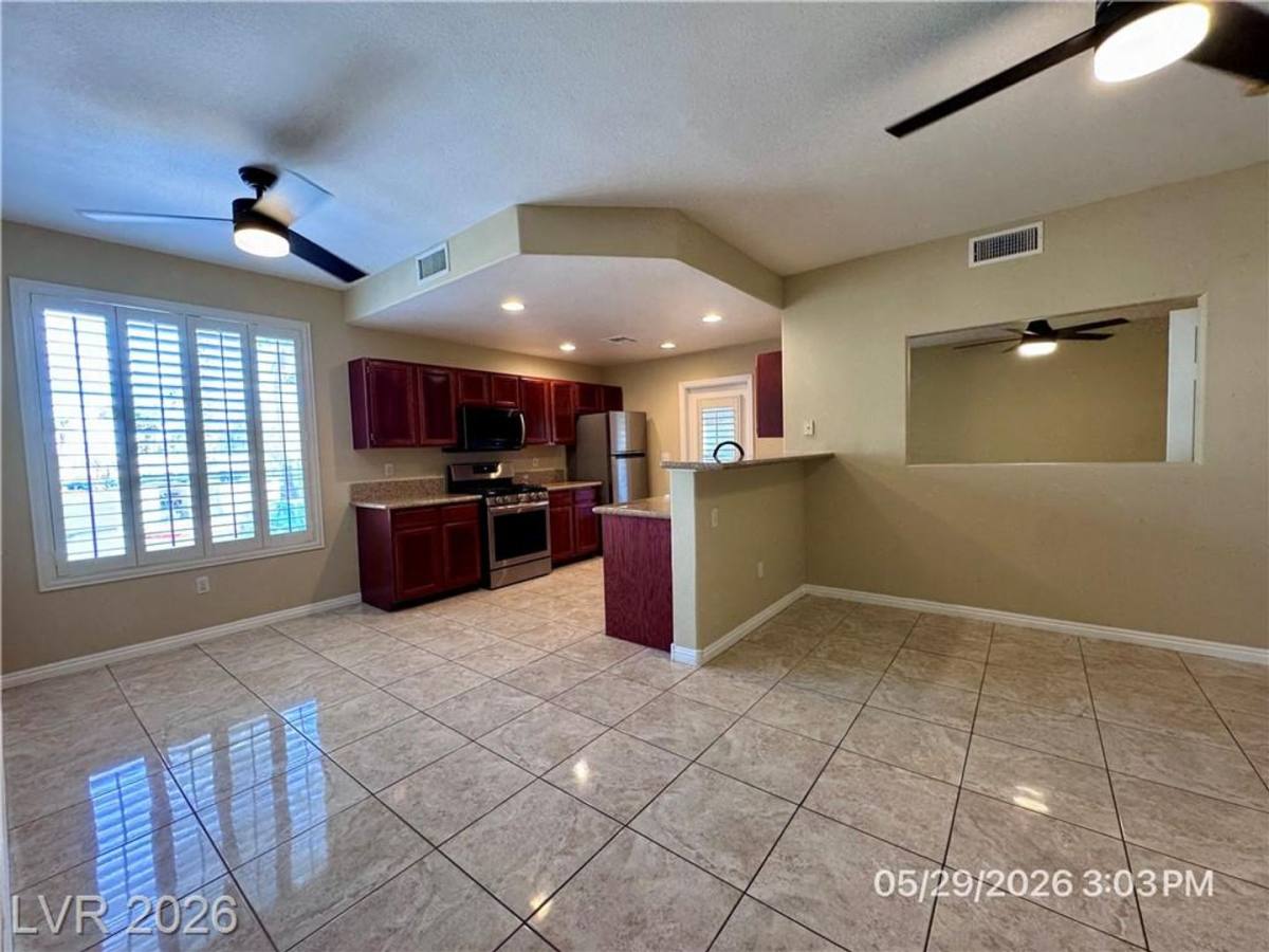 Apartment for rent at 1511 Cardinal Peak Lane, Las Vegas, NV 89144
