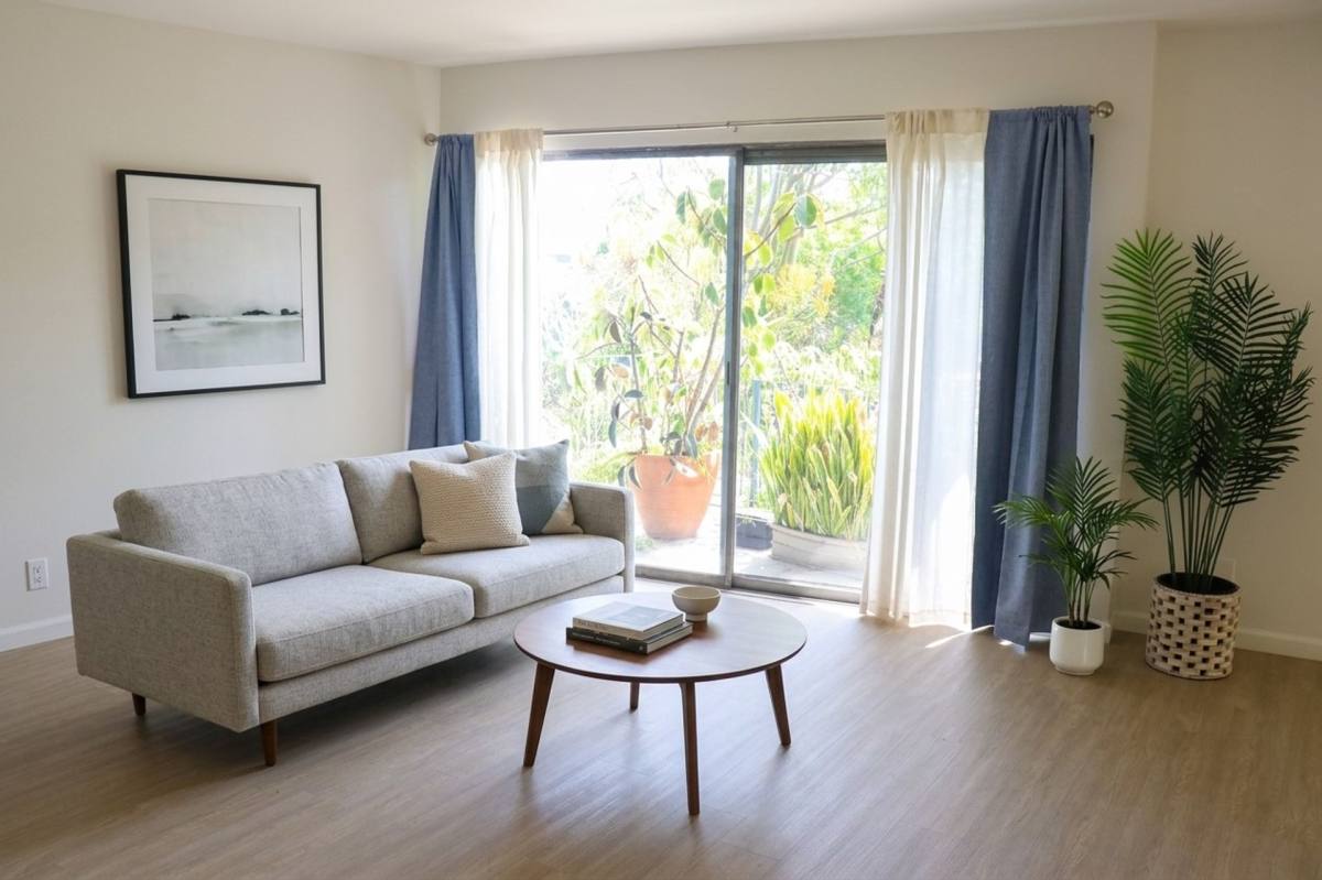 Apartment for rent at 2849 Waverly Dr, Los Angeles, CA 90039