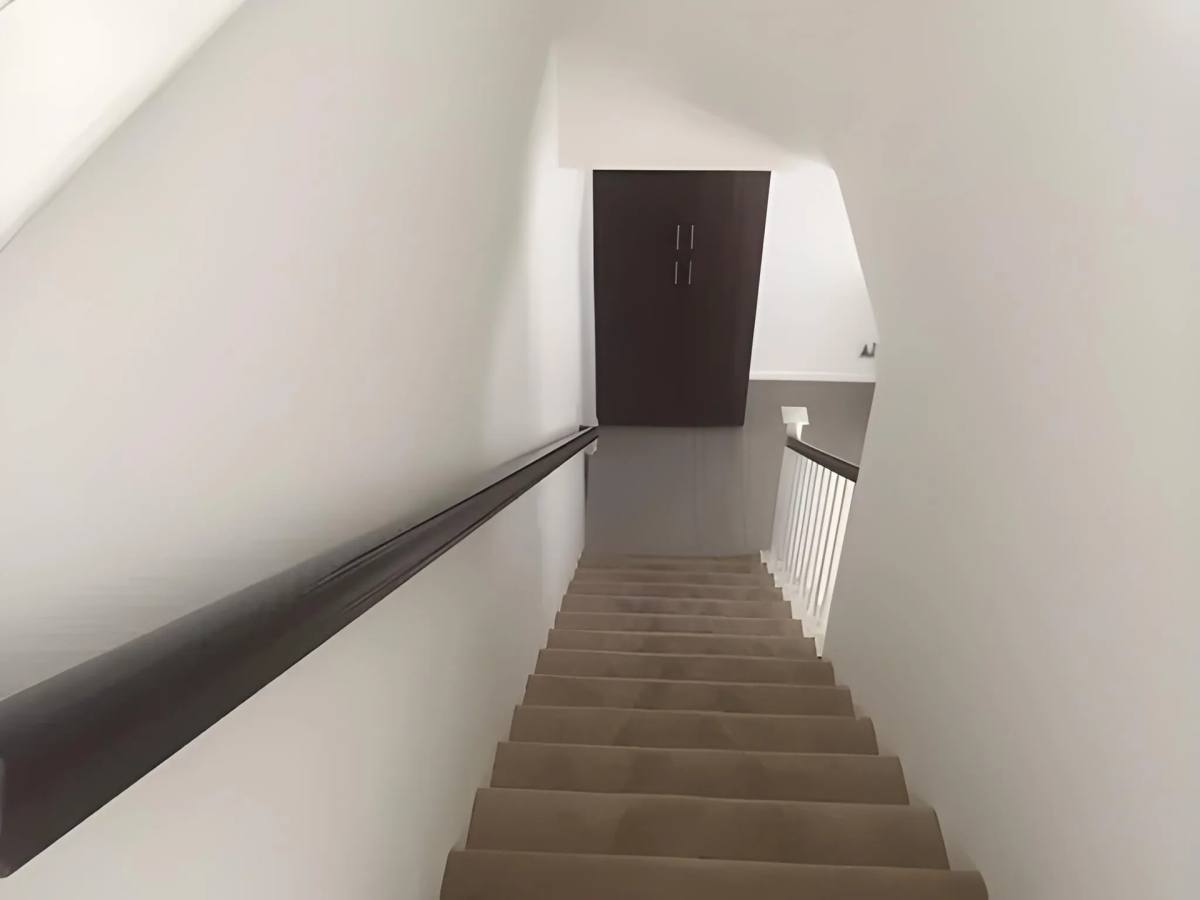 Townhouse for rent at 11942 Terra Bella St, Sylmar, CA 91342
