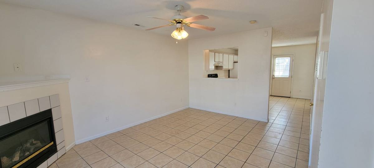 Townhouse for rent at 106 Pinegrove Court, Jacksonville, NC 28546