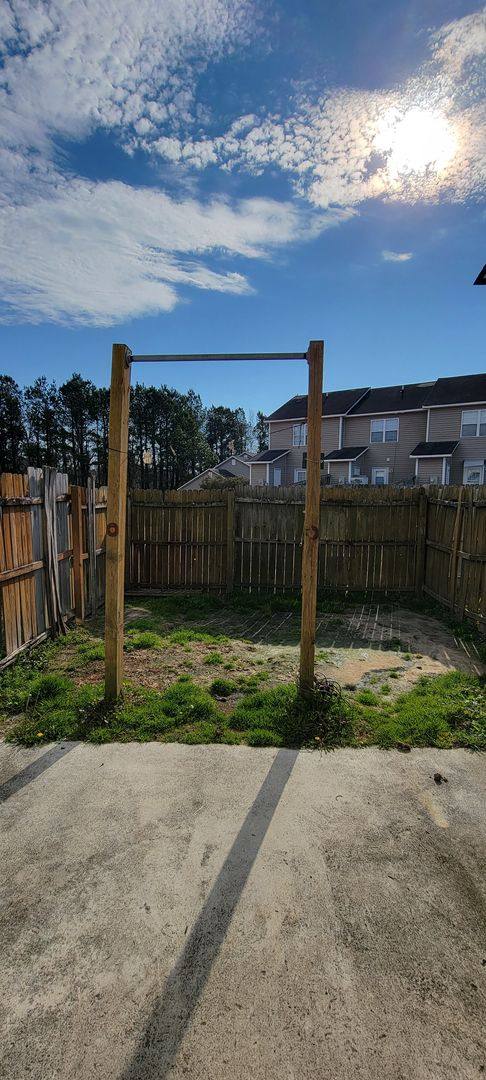 Townhouse for rent at 106 Pinegrove Court, Jacksonville, NC 28546
