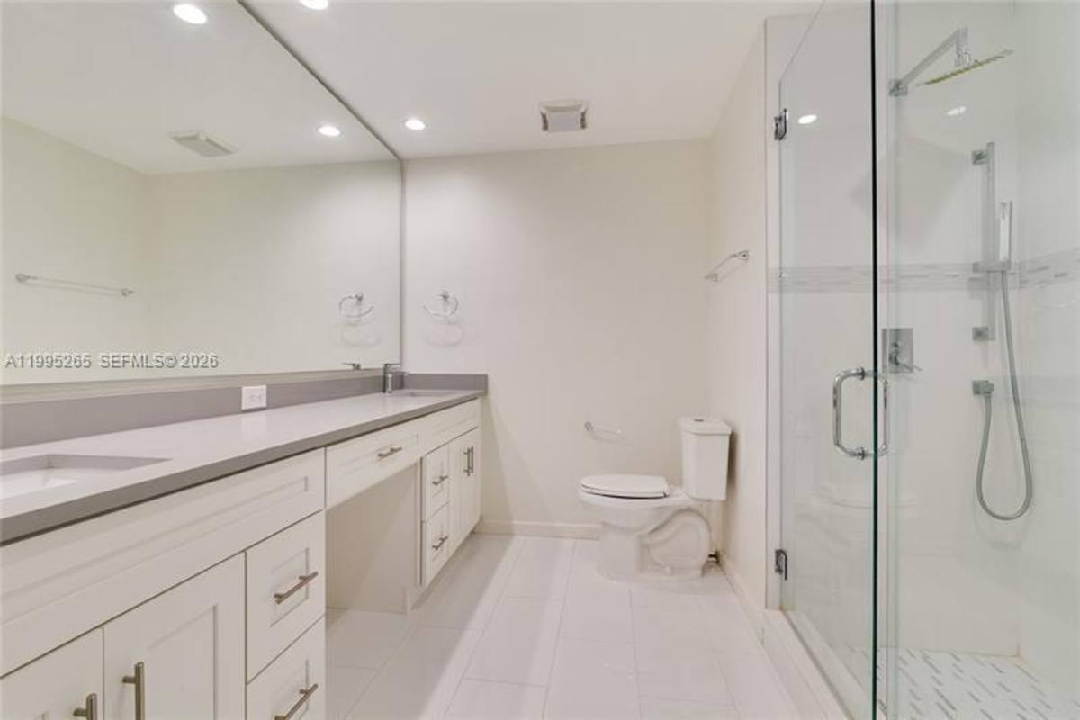 Townhouse for rent at 307 Bonnie Brae Way, Hollywood, FL 33021