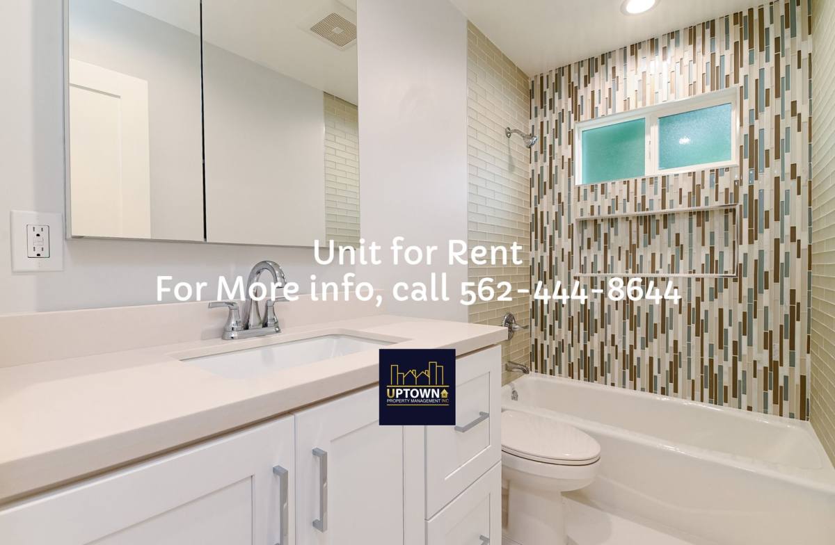 House for rent at 3509 E Arabella St, Long Beach, CA 90805