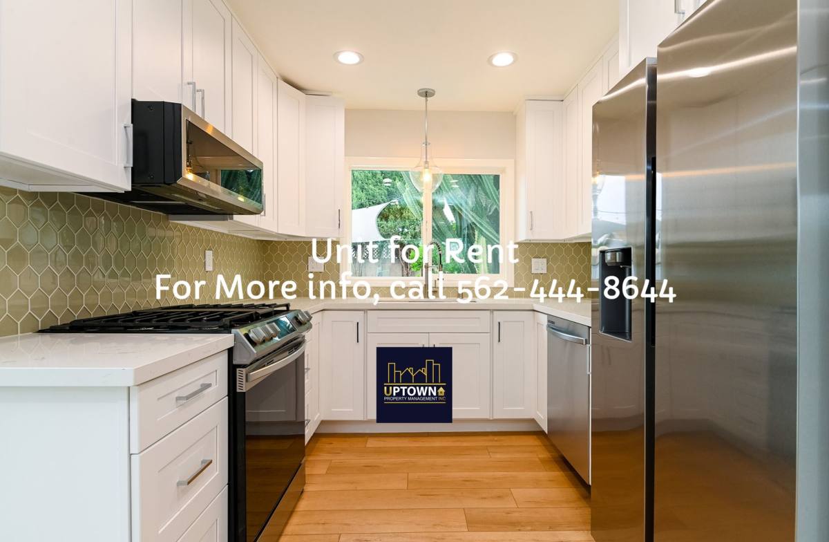 House for rent at 3509 E Arabella St, Long Beach, CA 90805