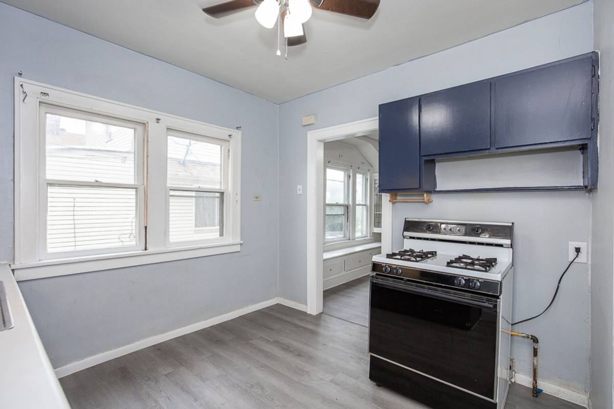 Apartment for rent at 4930 E 108 St, Cleveland, OH 44125