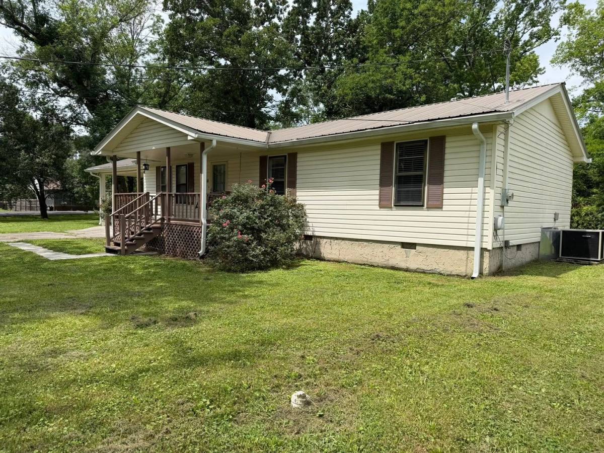 House for rent at 10 Morgan Circle, Fort Oglethorpe, GA 30742