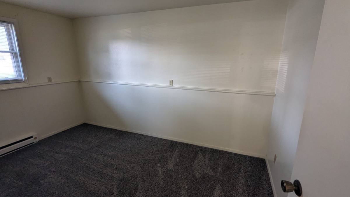 Apartment for rent at 505 Chestnut #A, La Porte City, IA 50651