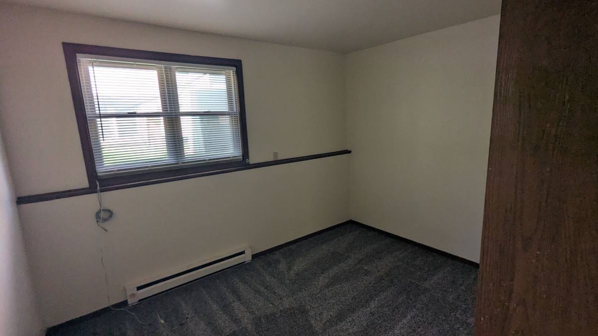 Apartment for rent at 505 Chestnut #A, La Porte City, IA 50651