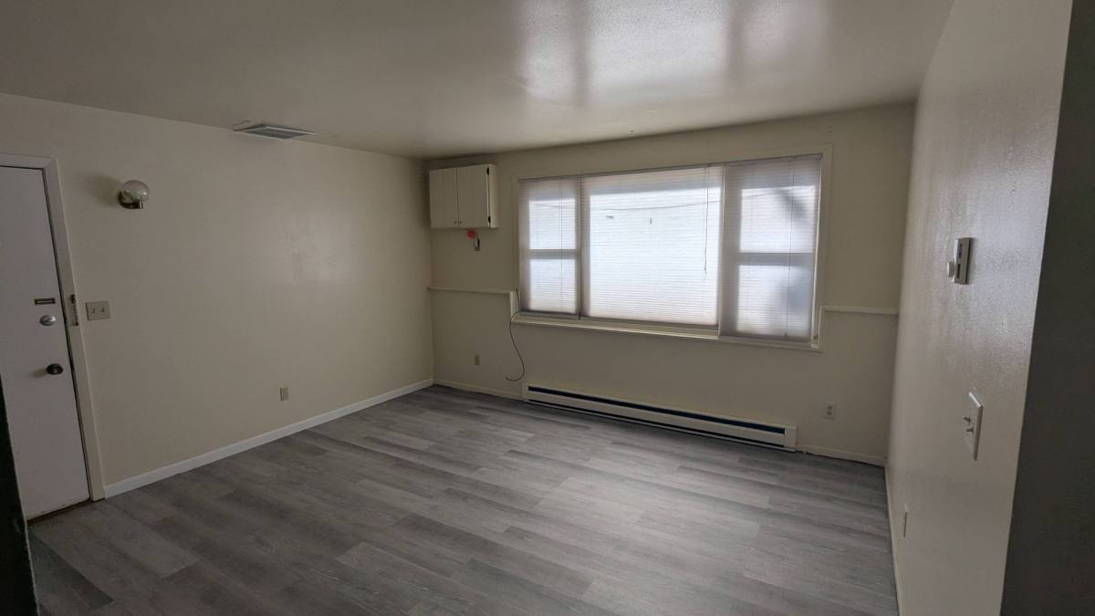 Apartment for rent at 505 Chestnut #A, La Porte City, IA 50651