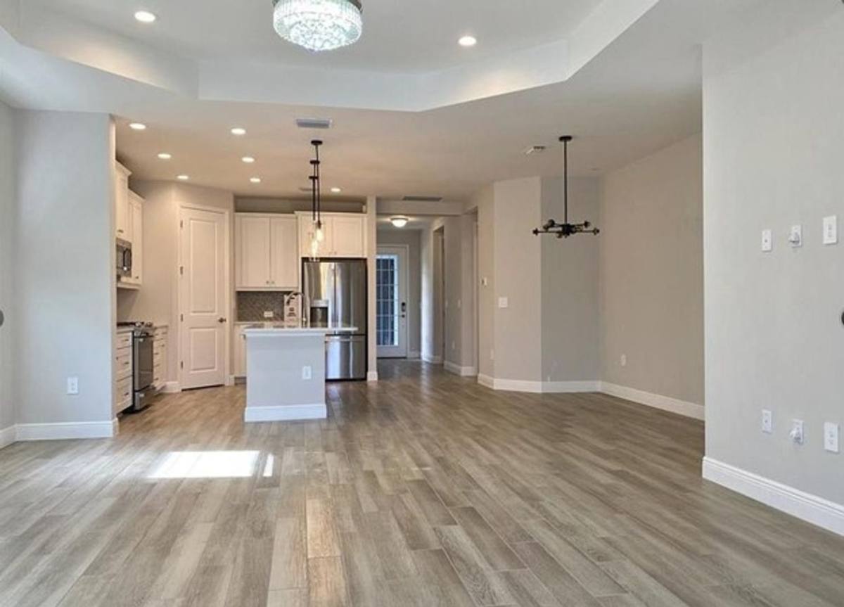 House for rent at 2295 Marquesa Circle, Naples, FL 34112