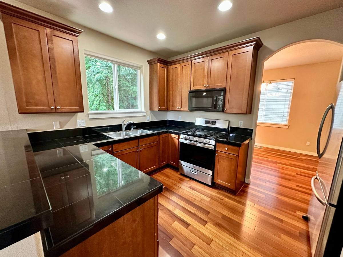 House for rent at 9500 SW Diamond View Way, Beaverton, OR 97007