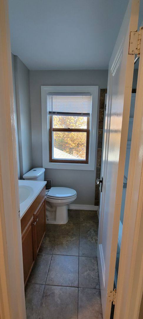 House for rent at 5116 Charles St, Omaha, NE 68132