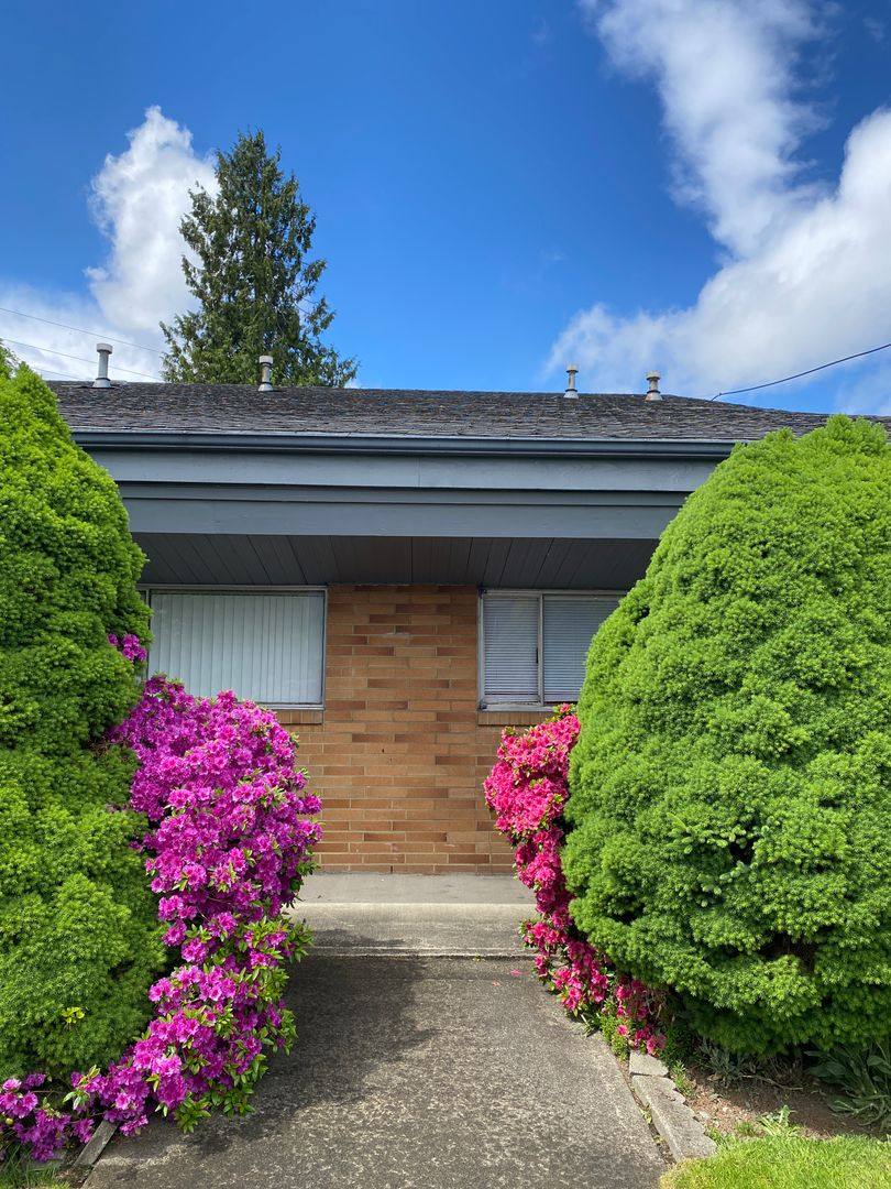 Apartment for rent at 609 Shattuck Ave S, Renton, WA 98057