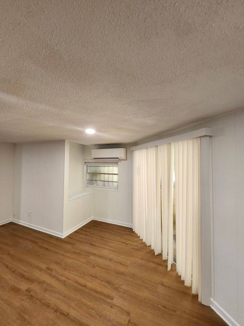 Apartment for rent at 743 E 9th Ave, Tallahassee, FL 32303