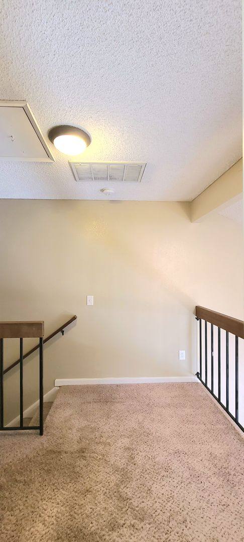 Townhouse for rent at 4358 Greenholme, Sacramento, CA 95842