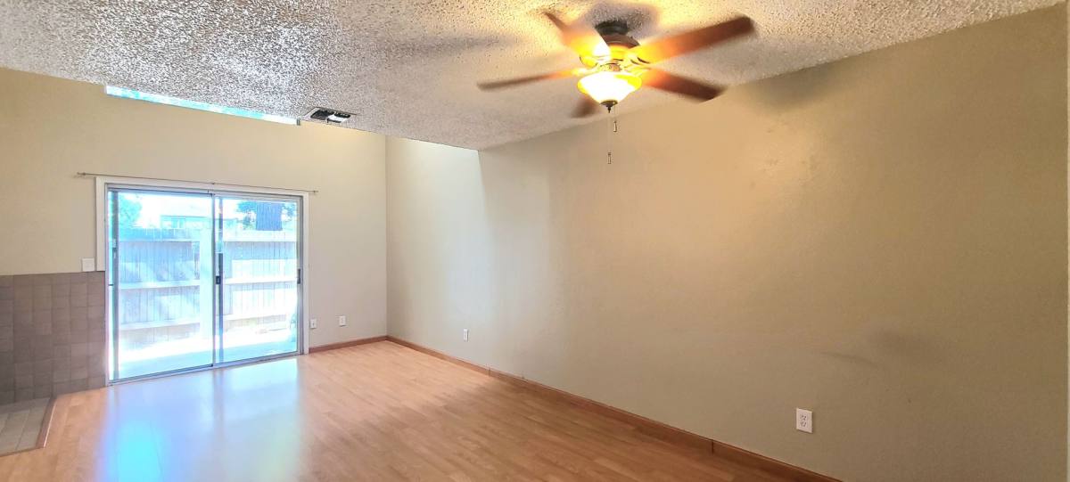Townhouse for rent at 4358 Greenholme, Sacramento, CA 95842