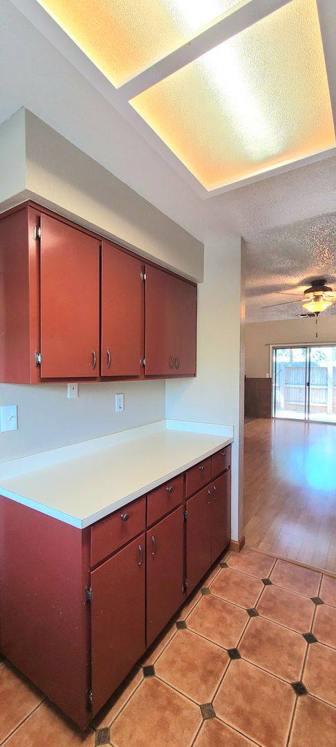 Townhouse for rent at 4358 Greenholme, Sacramento, CA 95842